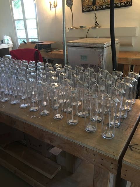 Braune Sieben Tage Glaskerze